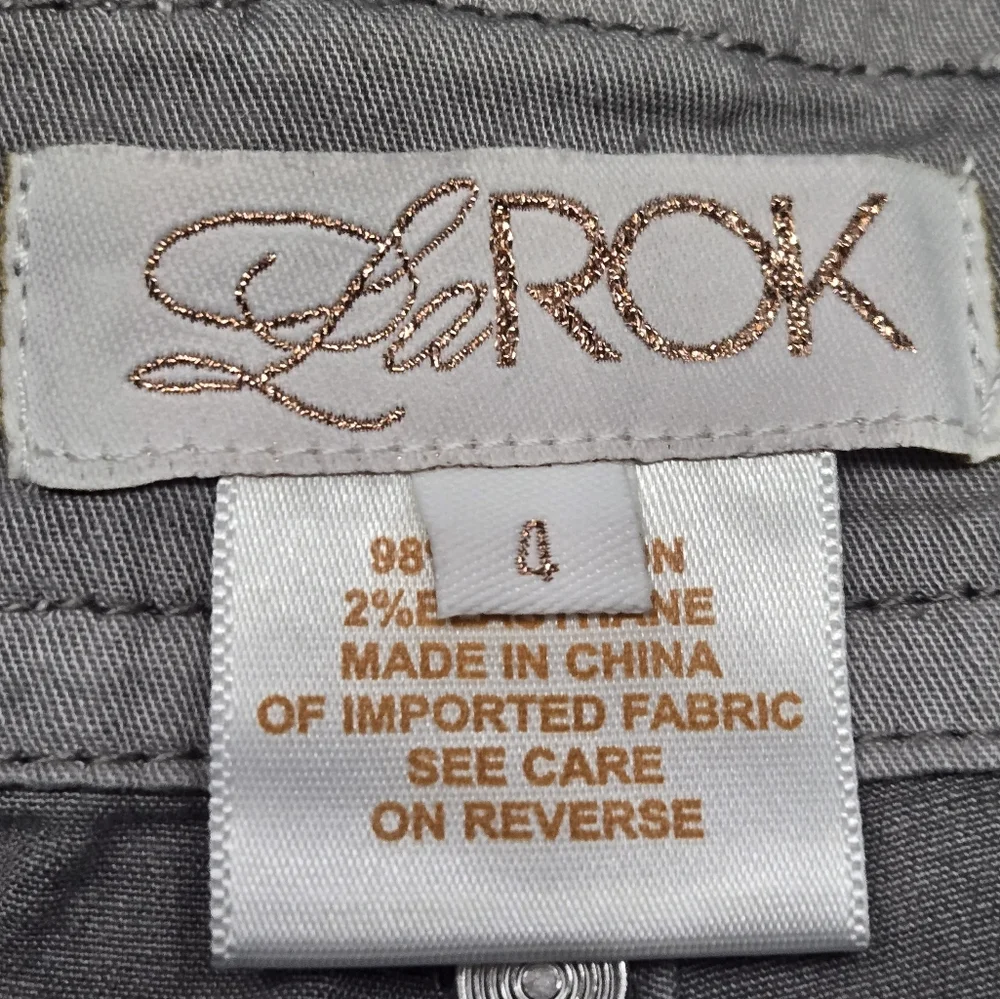 LaRoc Gray Summer Shorts  Roll up Cuffs. Size 4 - Picture 6 of 9